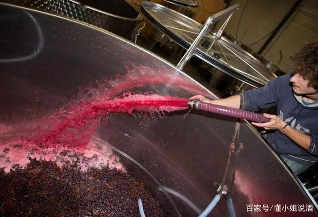 制作红酒最正宗的方法 制作红酒的过程