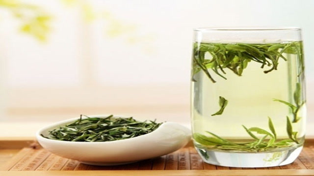 喝绿茶的好处与禁忌 喝绿茶的好处与禁忌有哪些